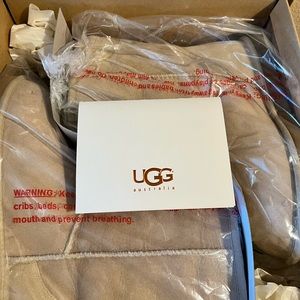 UGG classic short boots